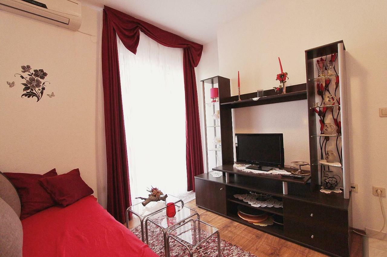 Apartments Filip Подстрана Екстер'єр фото