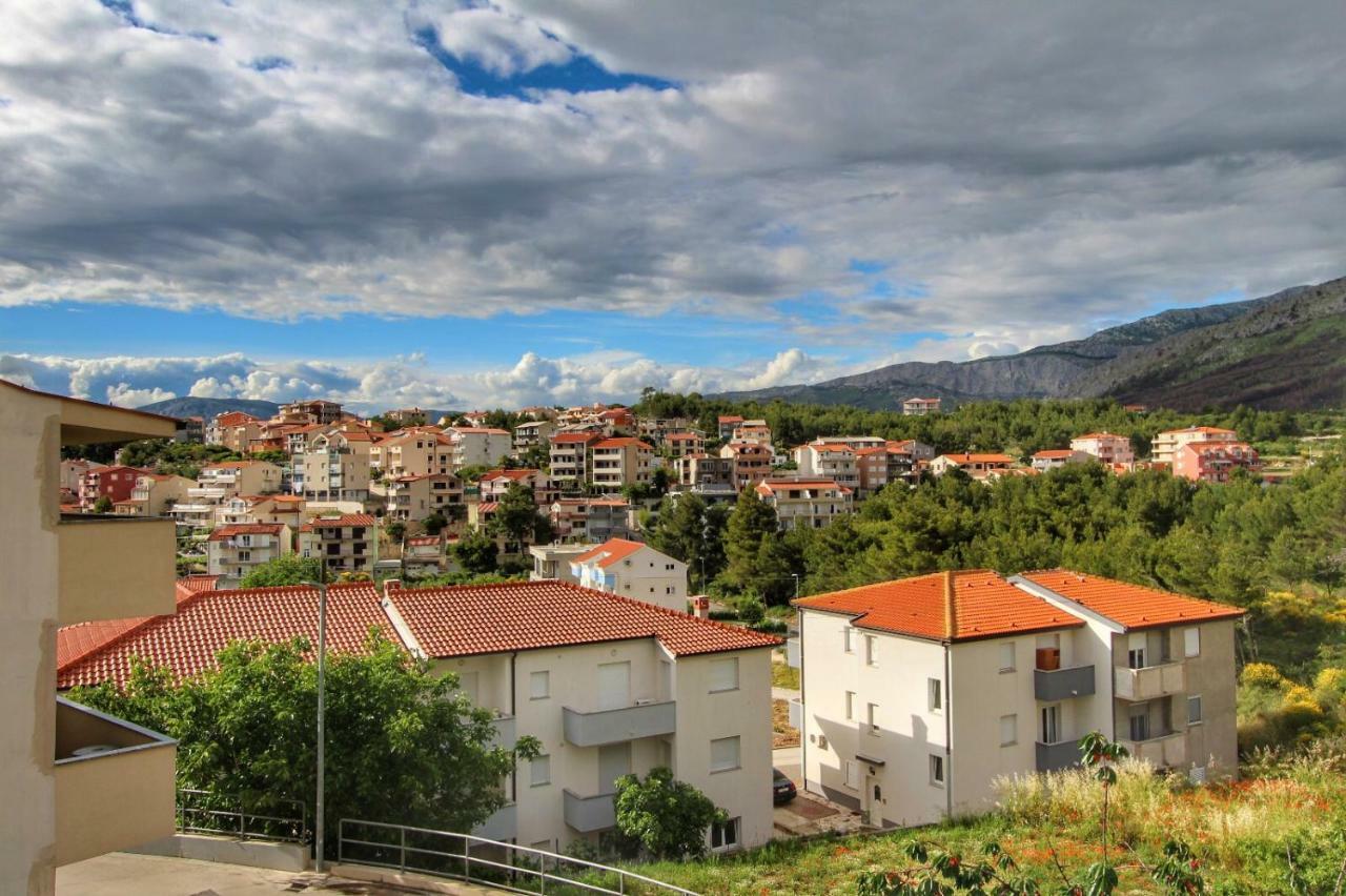 Apartments Filip Подстрана Екстер'єр фото